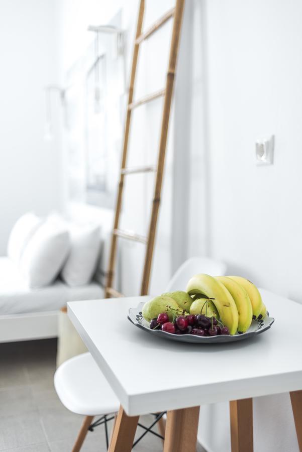Apartamento White And Grey Chora Mykonos Town Exterior foto