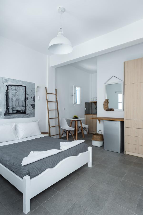 Apartamento White And Grey Chora Mykonos Town Exterior foto